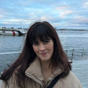 Meet your Posher, Ashly